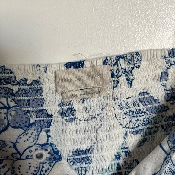 UO Goodie Lace-Up Bustier Top - Picture 3 of 4